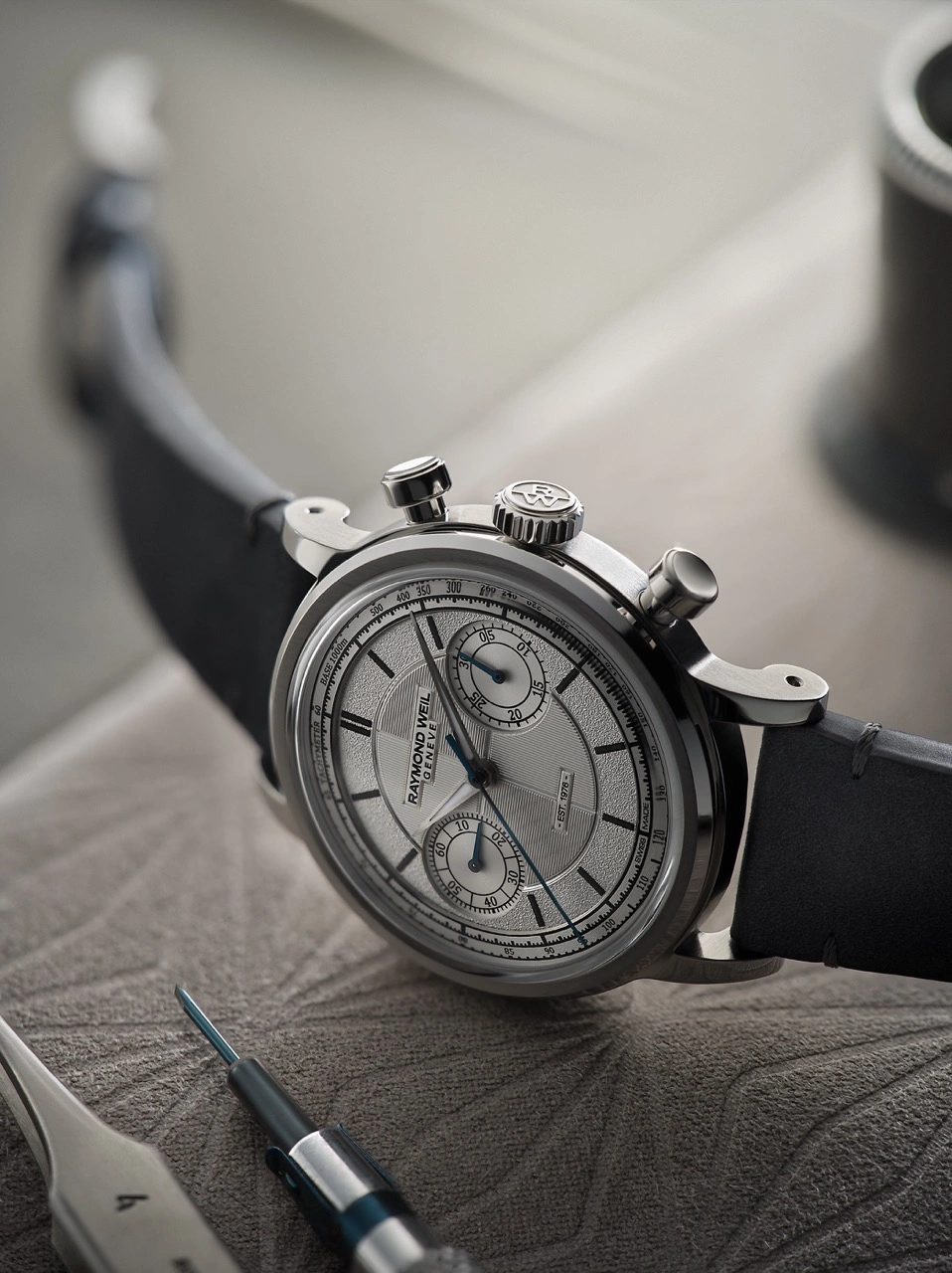 Caseback and Valjoux 23-6 movement of RAYMOND WEIL The Fifty with black ruthenium decoration