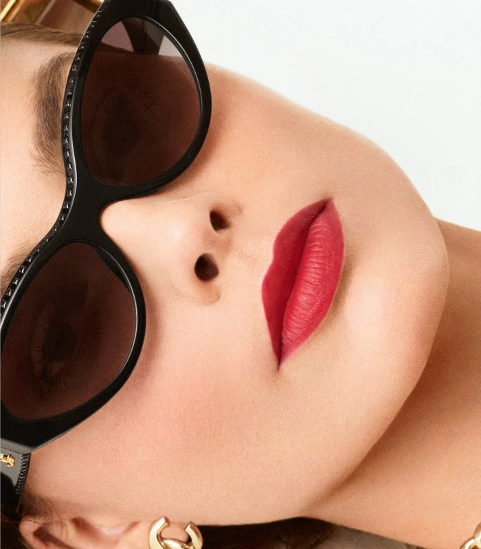 CHANEL ROUGE ALLURE VELVET and LE CRAYON LÈVRES dynamic duo pairings