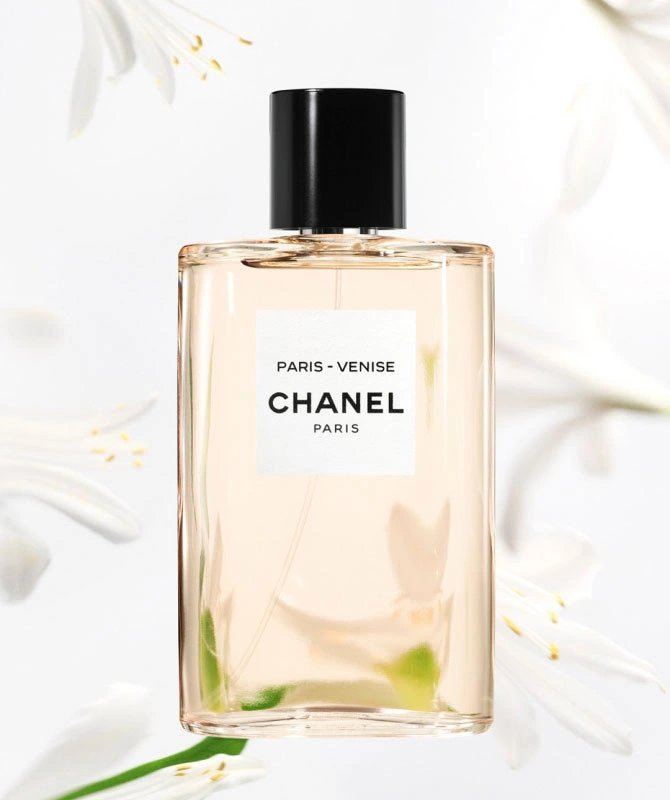 Lifestyle setting featuring Les Eaux de Chanel fragrances
