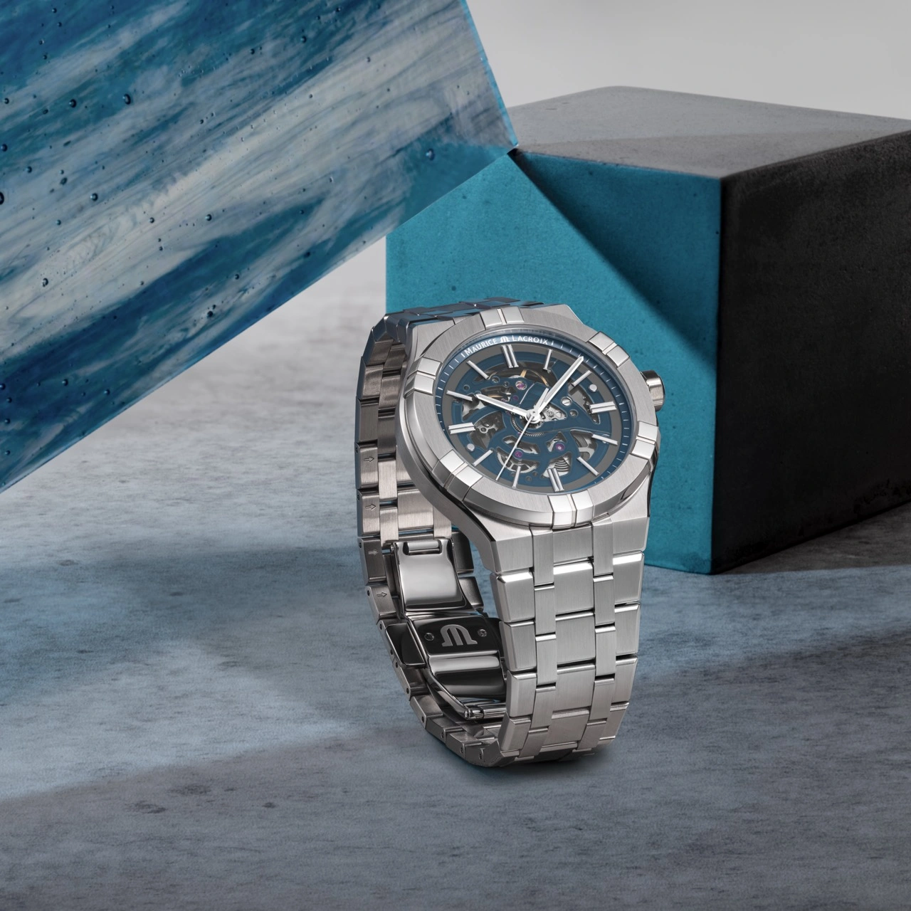 Maurice Lacroix AIKON Automatic Skeleton side view highlighting the case and bracelet finishing