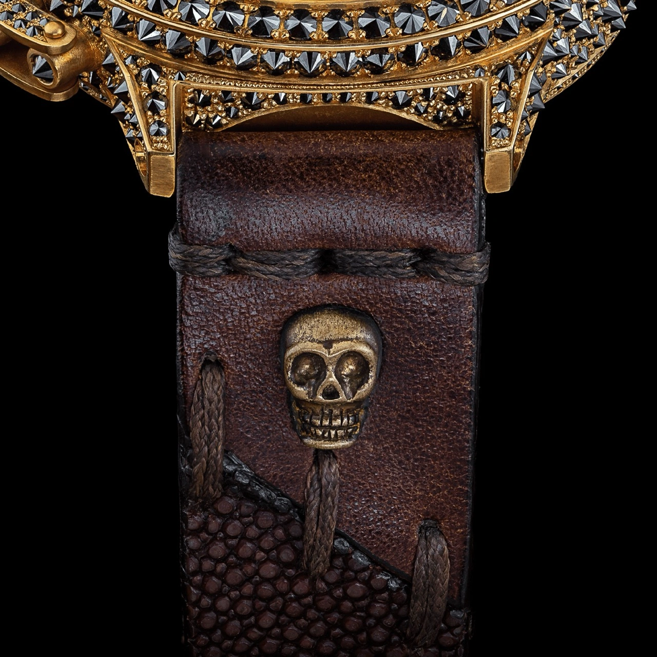 Detail of the U-BOAT Black Widow dial, case architecture and diamond setting