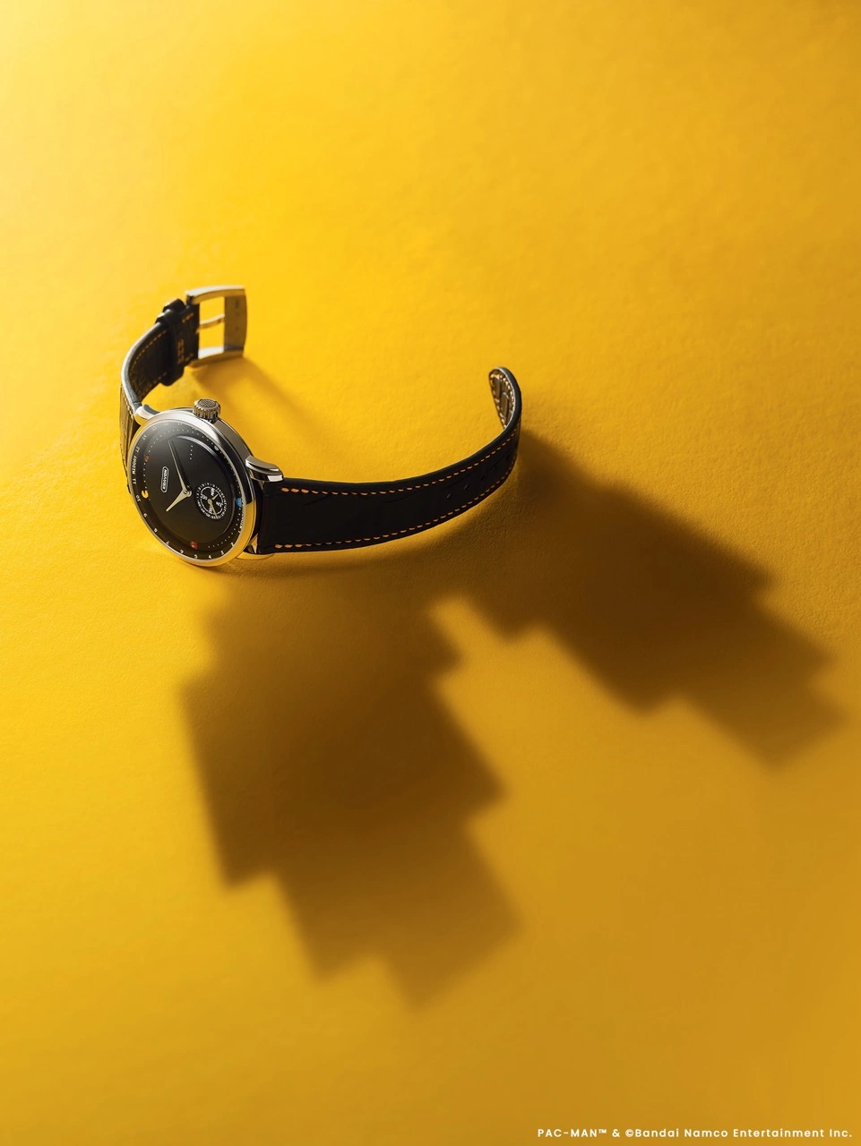 Krayon PAC-MAN Anywhere calibre with sunrise-sunset PAC-MAN display translated into the dial