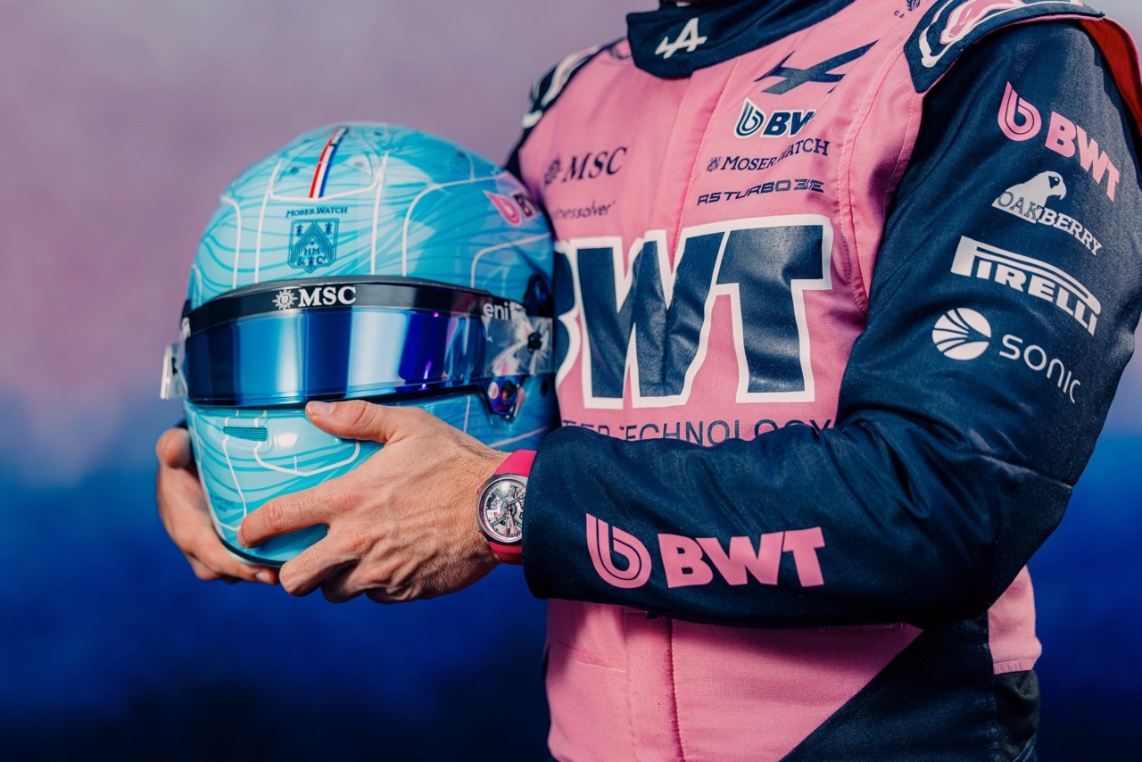 H. Moser & Cie. Streamliner Alpine Drivers and Mechanics Pink Editions with integrated pink rubber straps