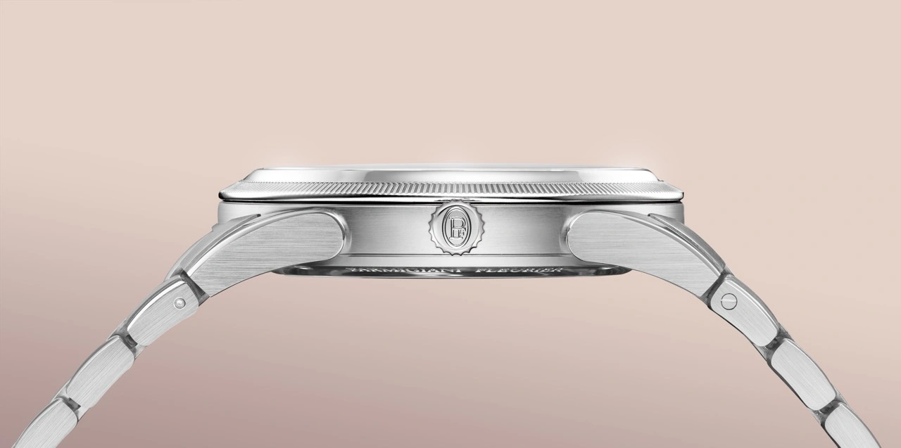 View of the PF770 automatic calibre with 22ct rose gold oscillating weight in the Tonda PF Alta Rosa