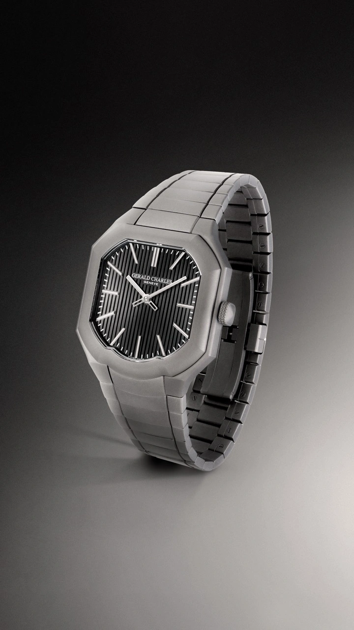 Gerald Charles Masterlink Boutique Edition with Darkblast steel case and integrated bracelet