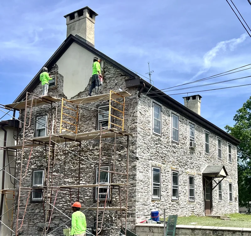 Stone veneer repair