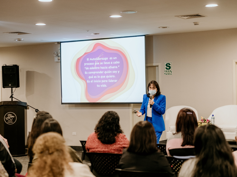 Charla Ministerio de la Mujer
