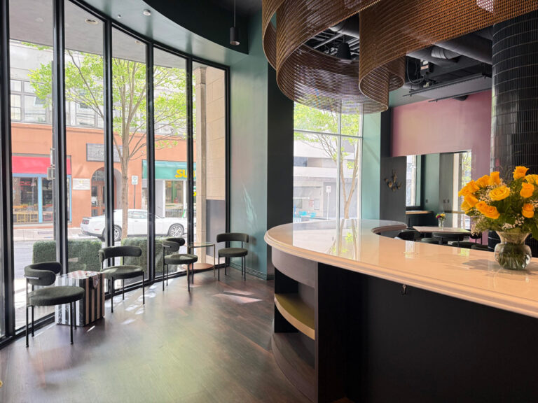 Chef-style café kitchen and coffee bar