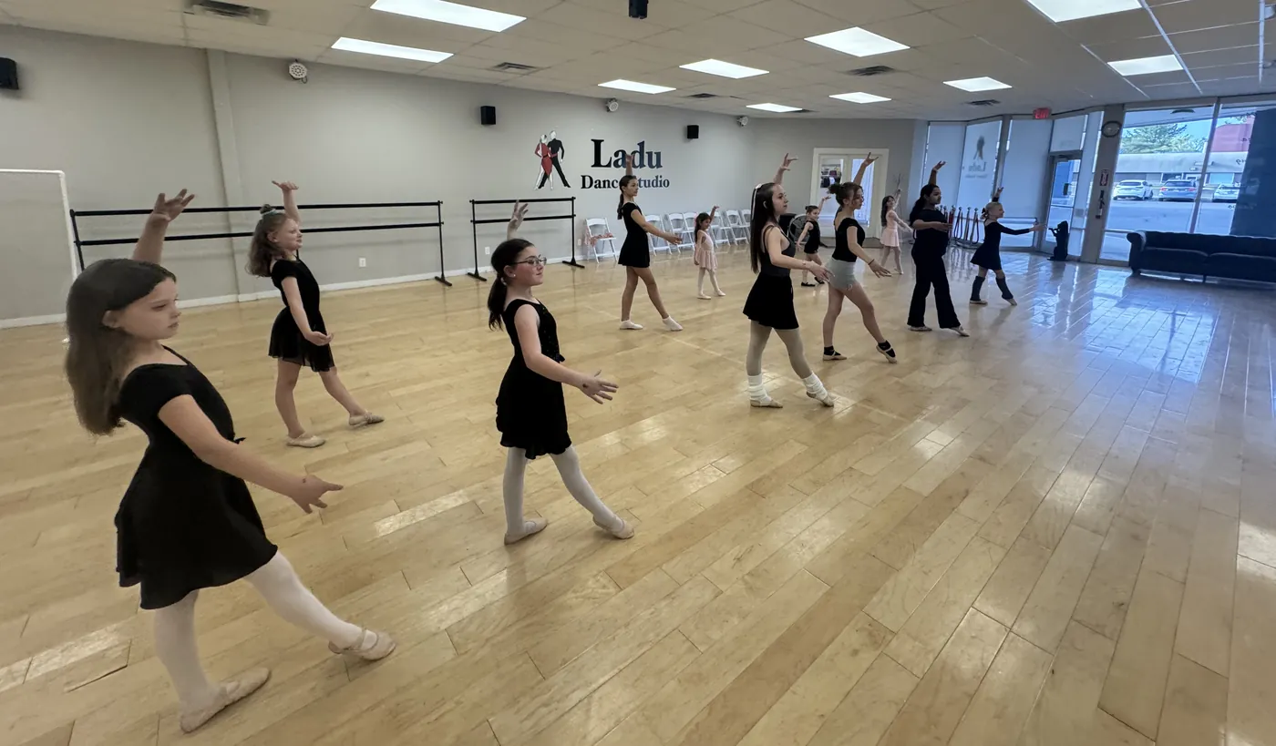 Kids ballet class practicing at Ladu Dance Studio in Sandy, Utah