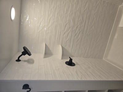 {{ custom_values.service_4 }} in {{custom_values.area_2})