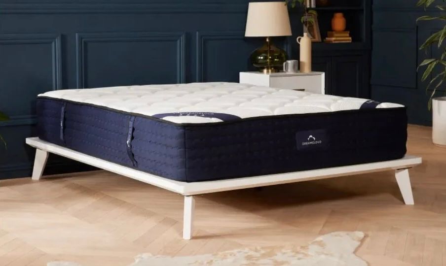 an image of a dreamcloud mattress