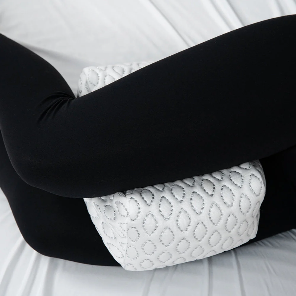 Knee Pillow ergonomic alignment