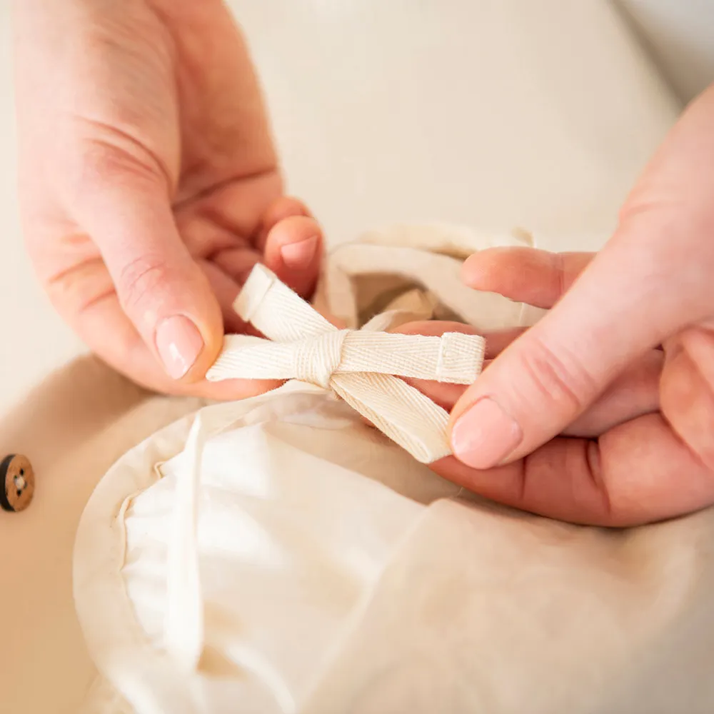 Muslin weave detail