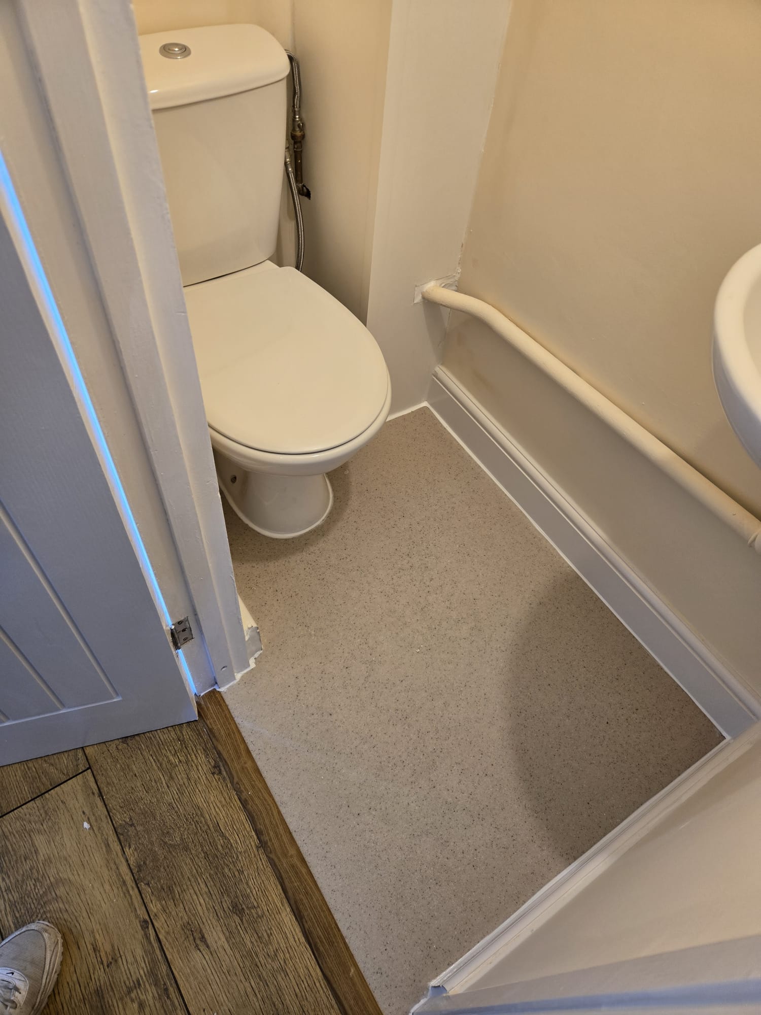 Understairs Bathroom After