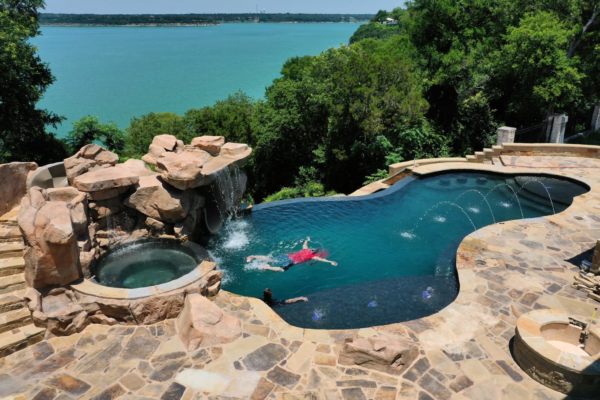 Custom pool by Celestial Water Pools