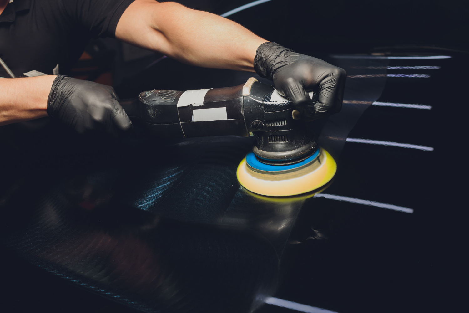 Multi-stage paint correction with a dual action polisher