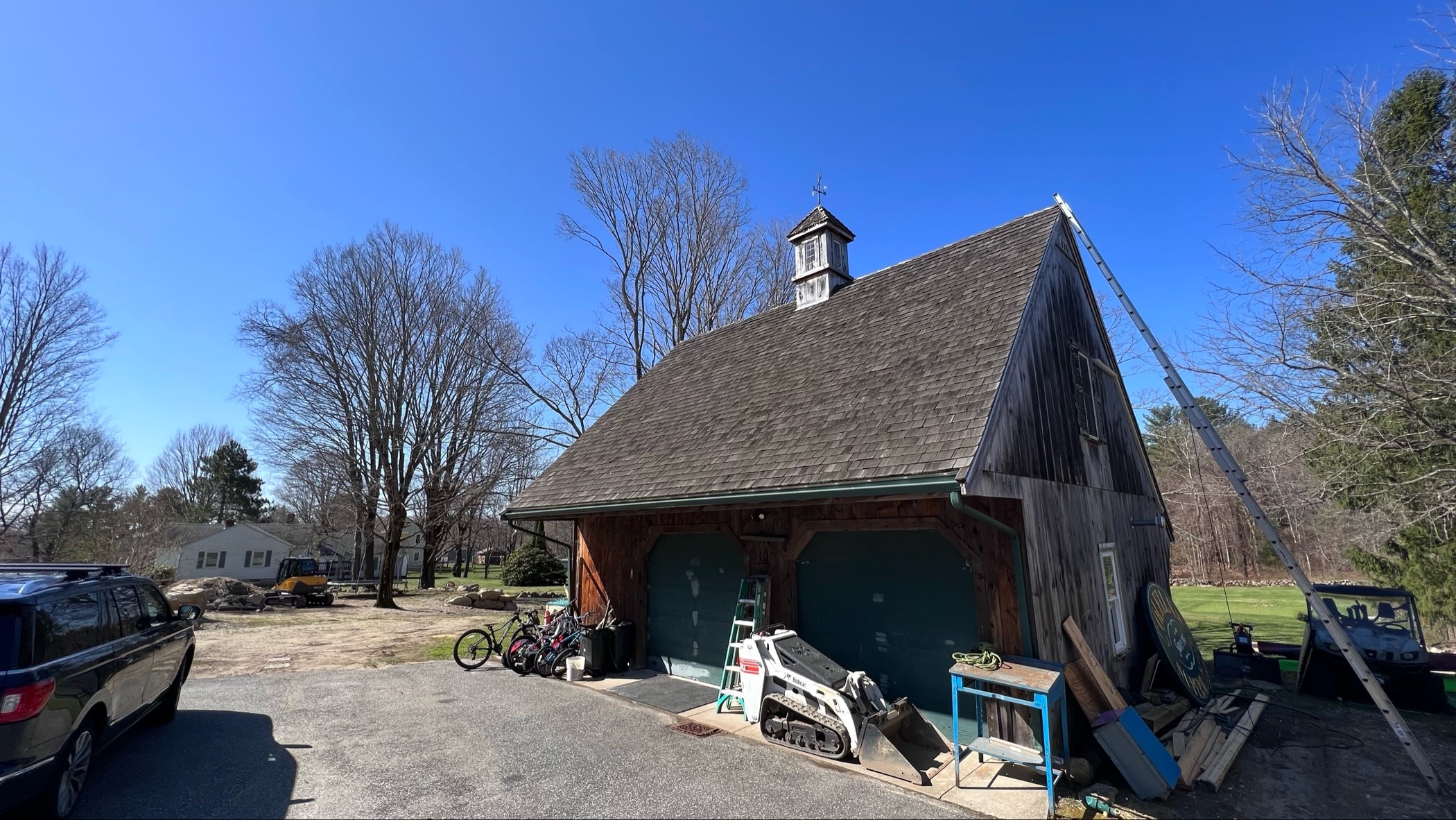 Carriage house roof in Massachusetts before solar panel installation