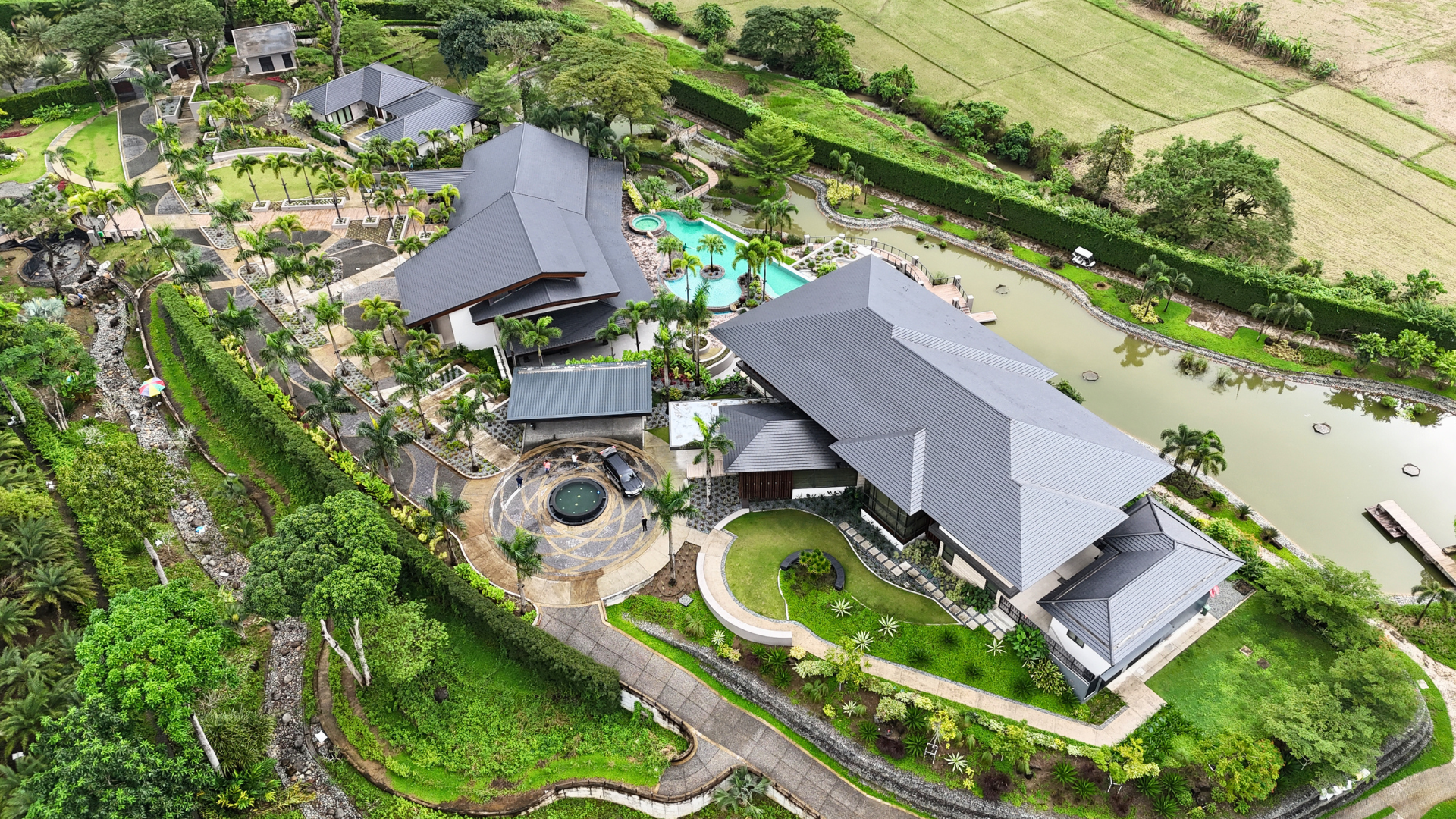 TCI roofing materials and project work