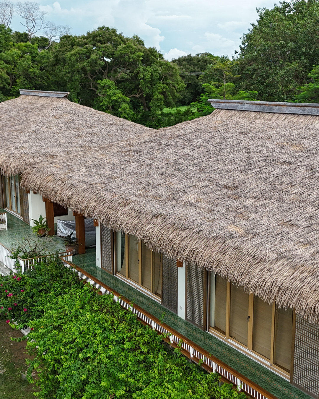 Synthetic thatch villa roofing thumbnail