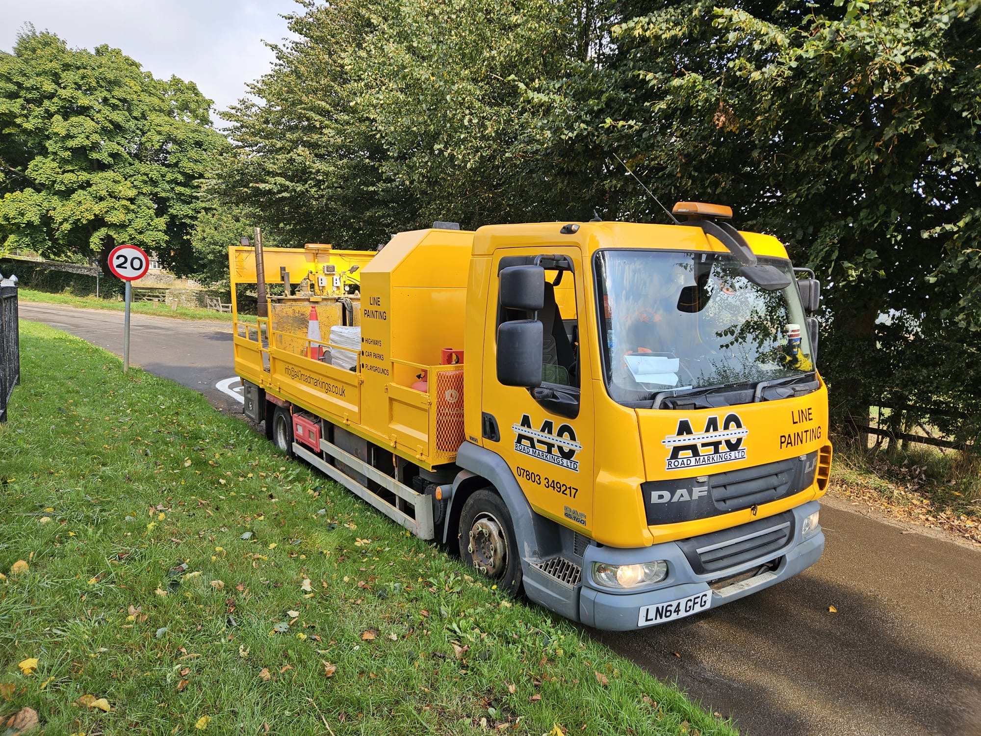 A40 Road Markings line painting truck