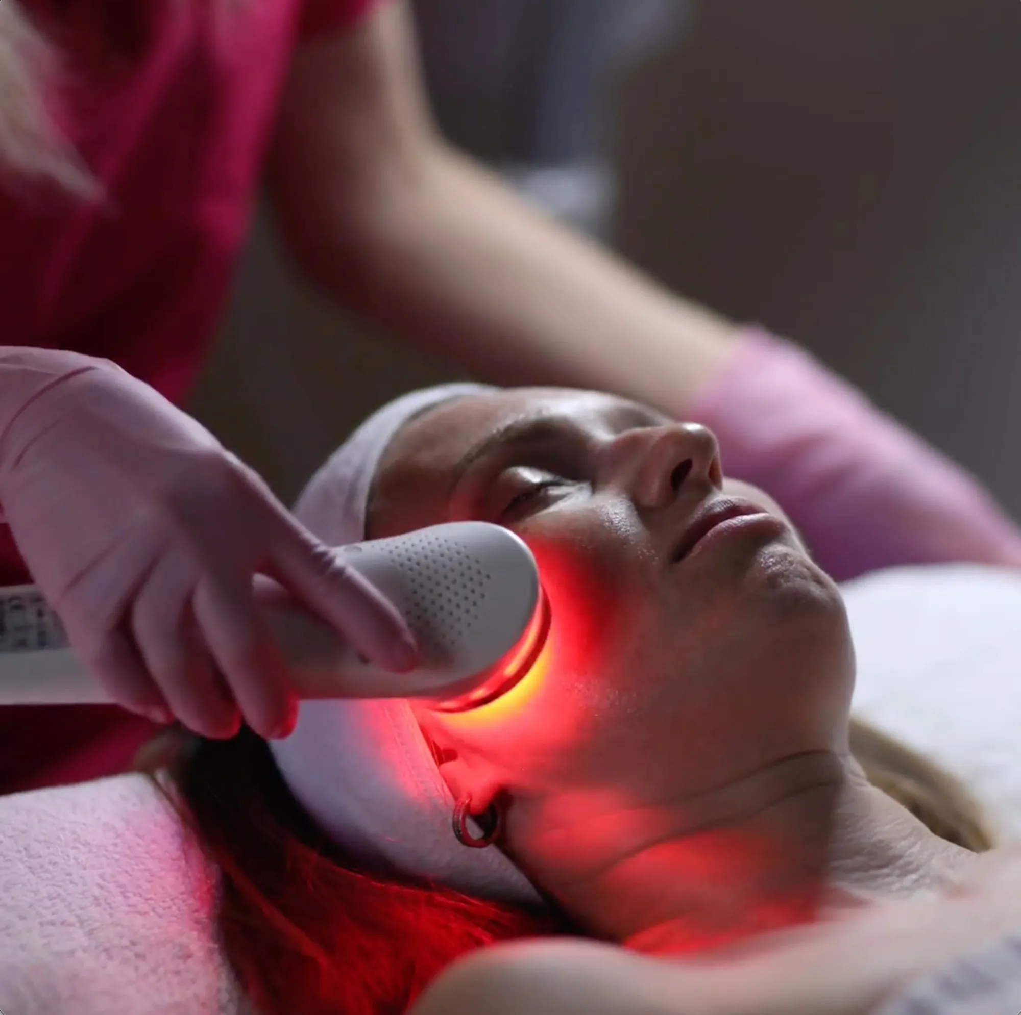 Red Light Facial