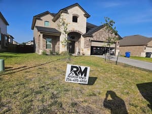  in Beverly Hills, TX