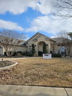 {{ custom_values.service_1 }} in {{custom_values.area_6})