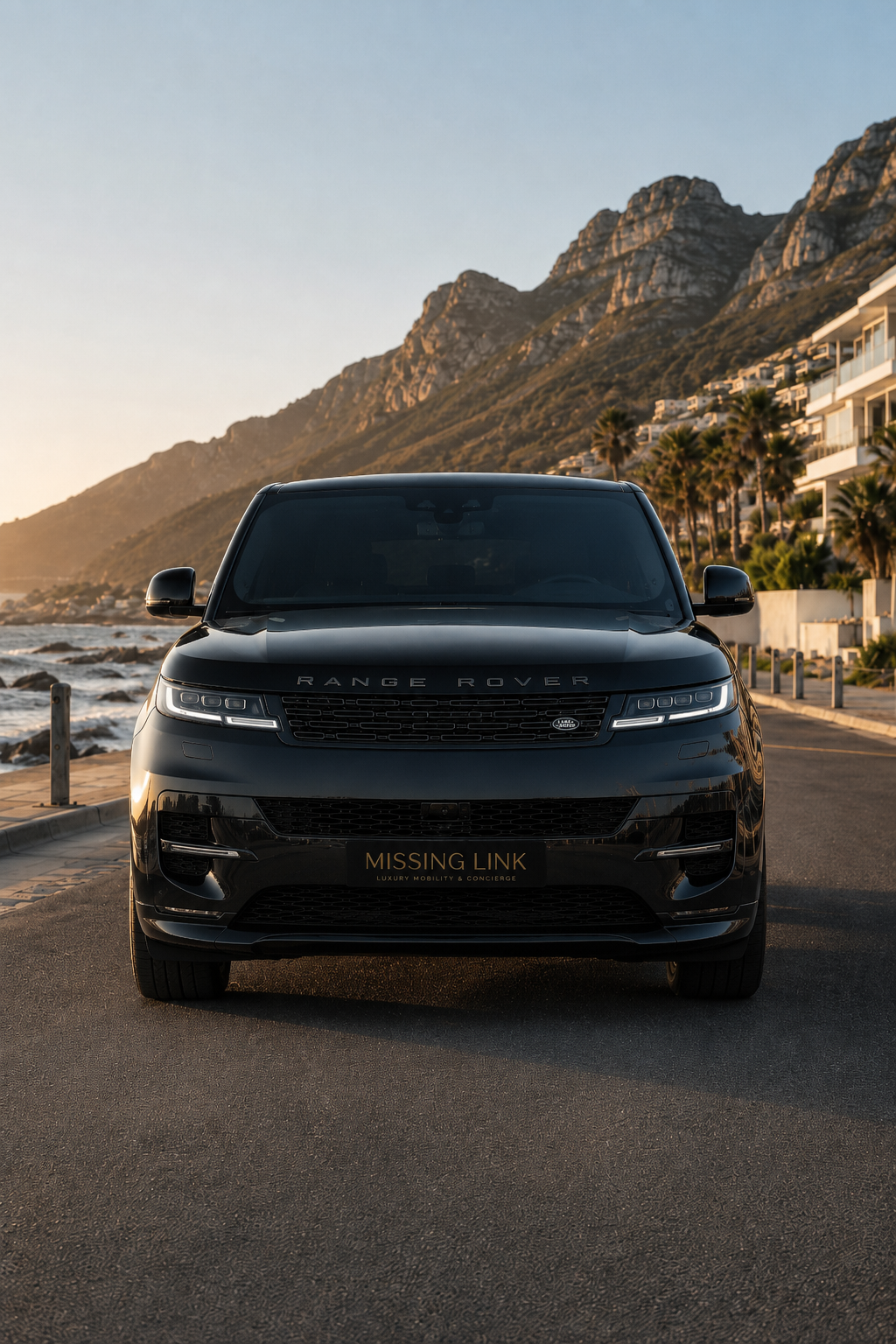 Front view of the black 2023 Range Rover Sport P530 V8 5.0