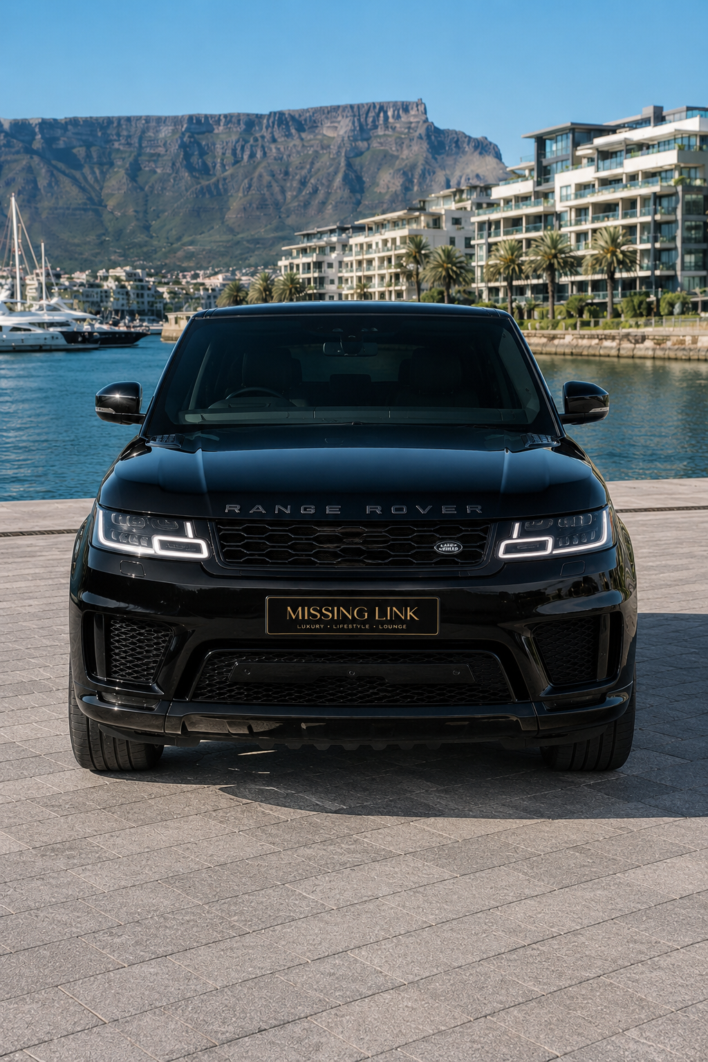 Front three-quarter view of the 2018 Range Rover Sport V8 Supercharged