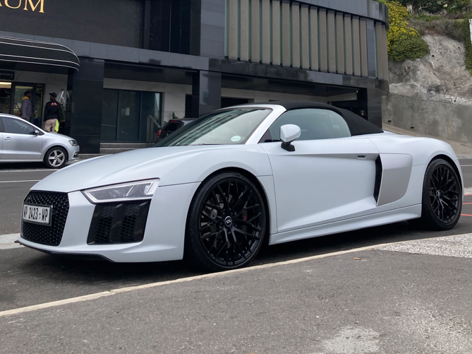 Audi R8 Spyder Convertible 2019