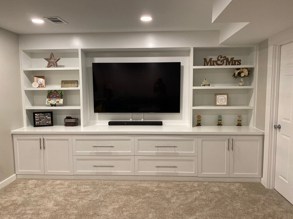 Basement entertainment area