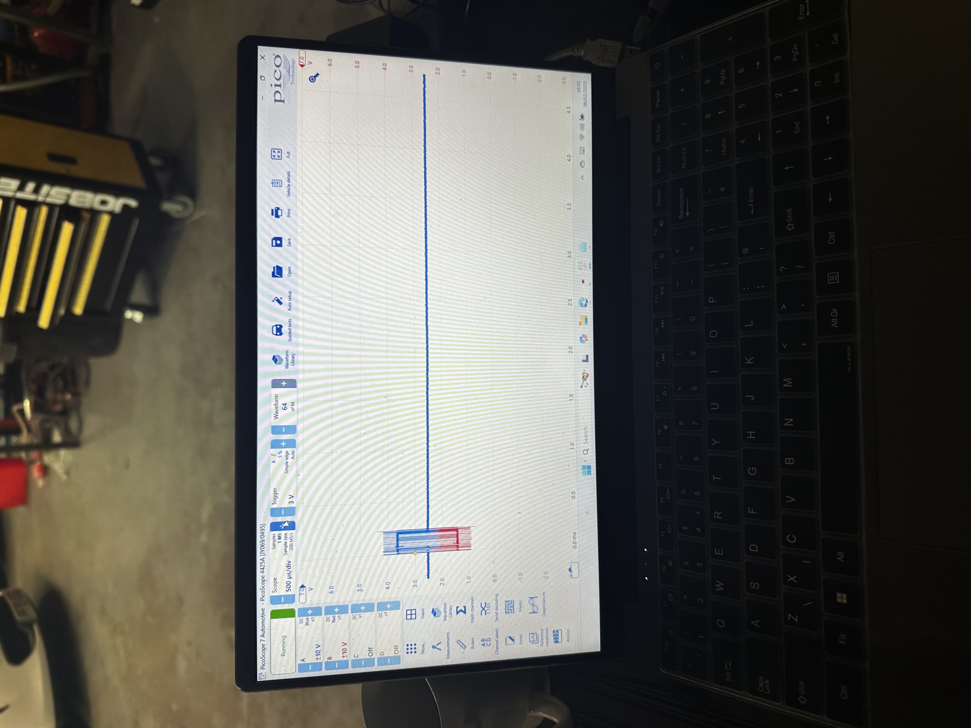 PicoScope 7 capturing ignition coil primary waveform at Shaw's Service Station