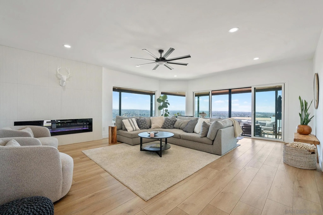 Property 1 - Photo 3