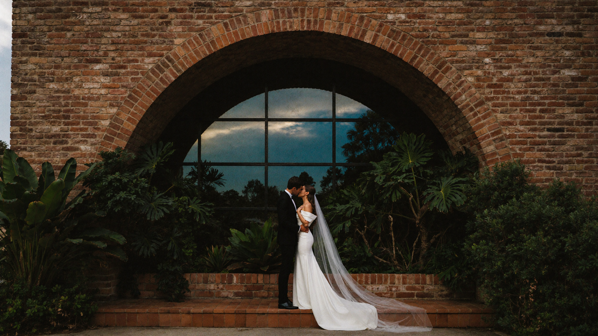 Destination wedding photography cost comparison -- local vs traveling photographer