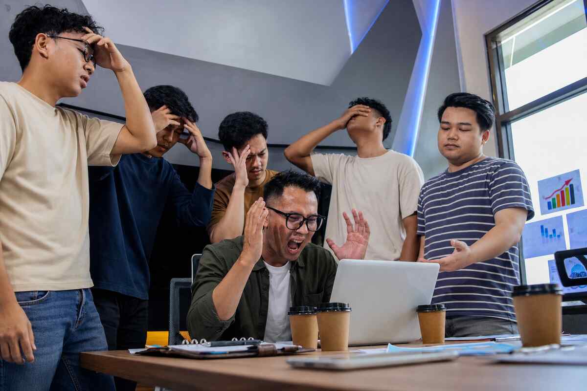 small-business-operational-chaos-caused-by-disconnected-systems-and-tasks small-business-operational-chaos-caused-by-disconnected-systems-and-tasks
