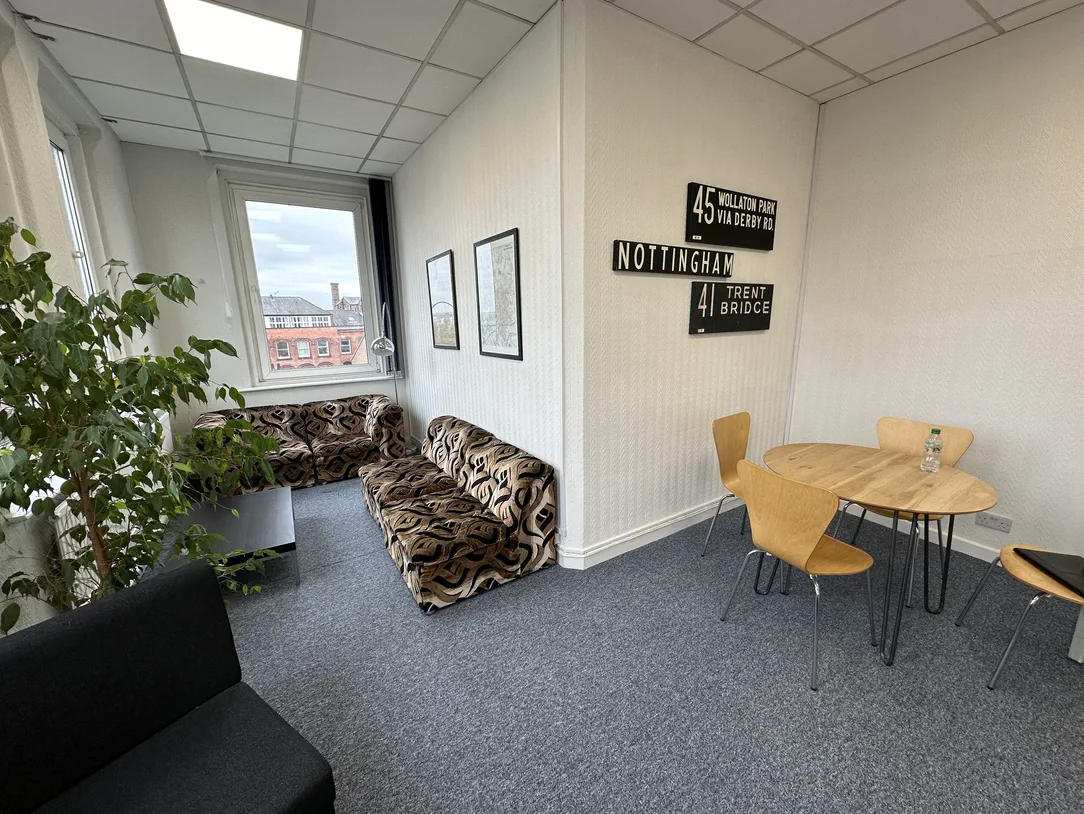 Co-working at Sky Lounge gallery image 4