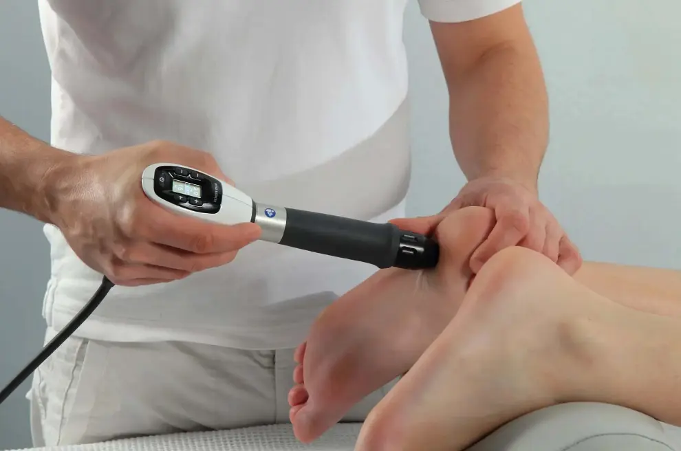 Focused Shockwave Therapy treatment session