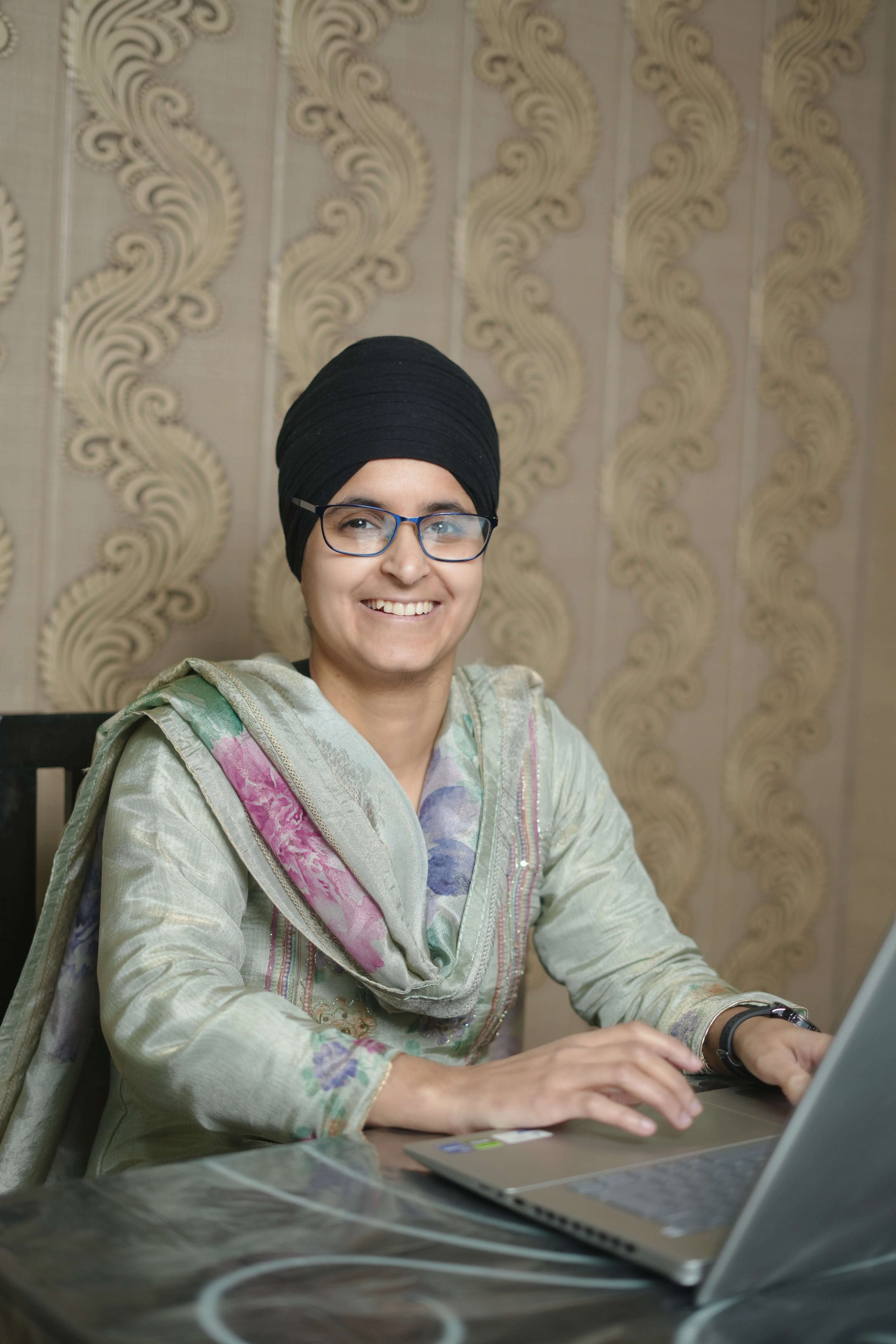 Harsimrat Kaur — Punjabi tutor