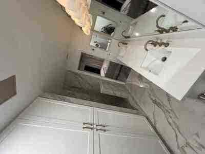 {{ custom_values.service_3 }} in {{custom_values.area_3})