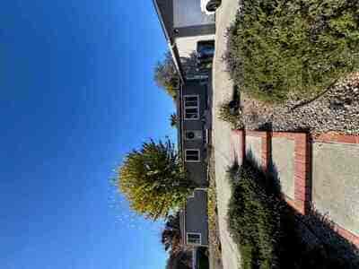 {{ custom_values.service_4 }} in {{custom_values.area_2})