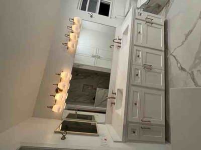 {{ custom_values.service_3 }} in {{custom_values.area_3})