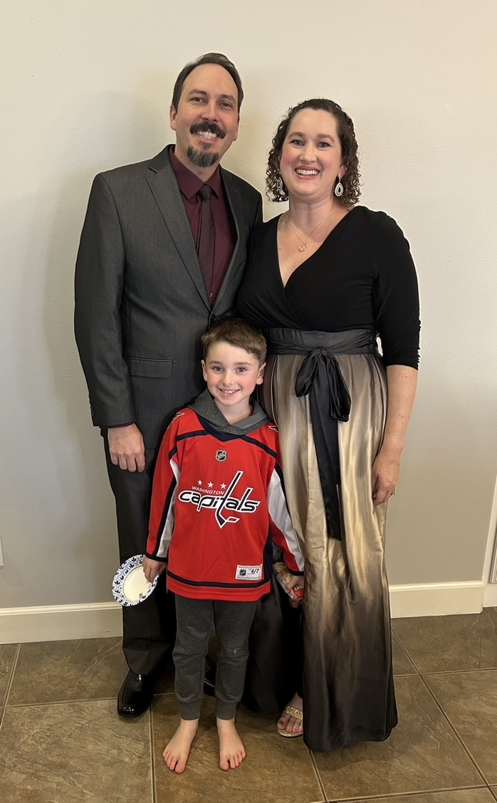 Kelly with her family