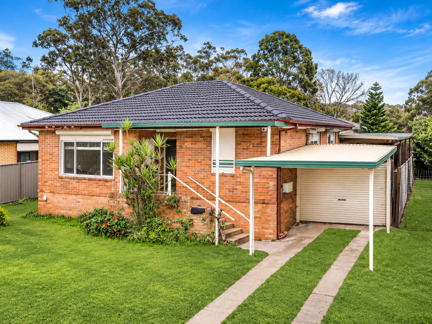 Home 2: existing tiled roof visualisation