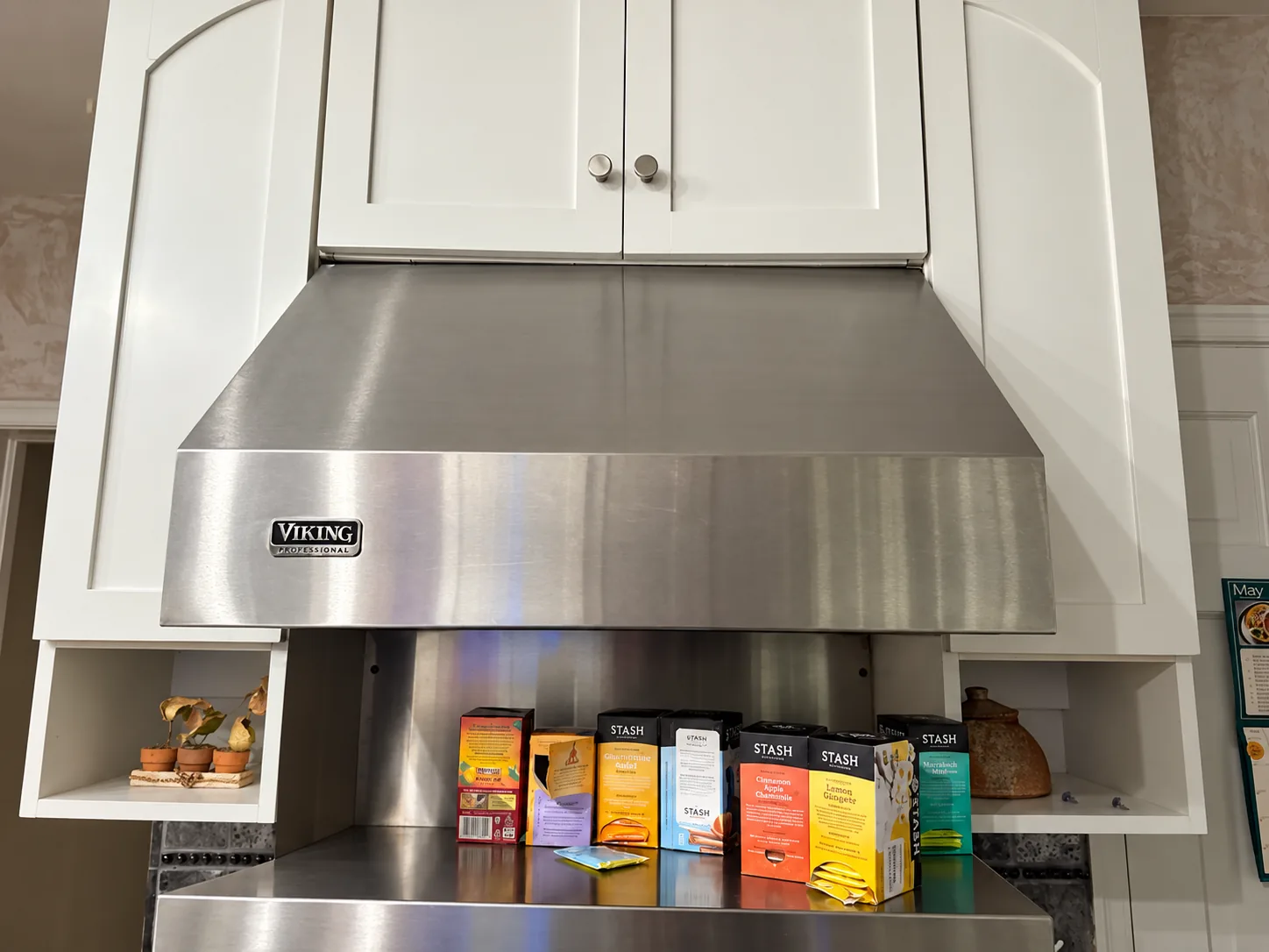 Hood and Range Operating Problems — Viking VWH53612 Wall Hood