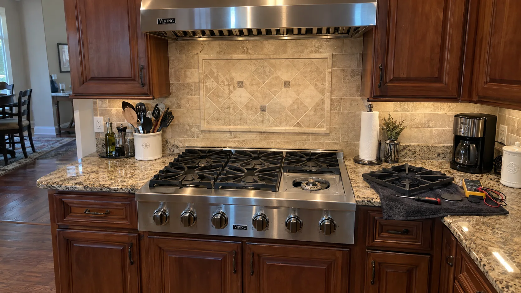 Burner Clicking but Not Igniting — Viking VRT5366BSS 36-inch Gas Rangetop — 6 Burners