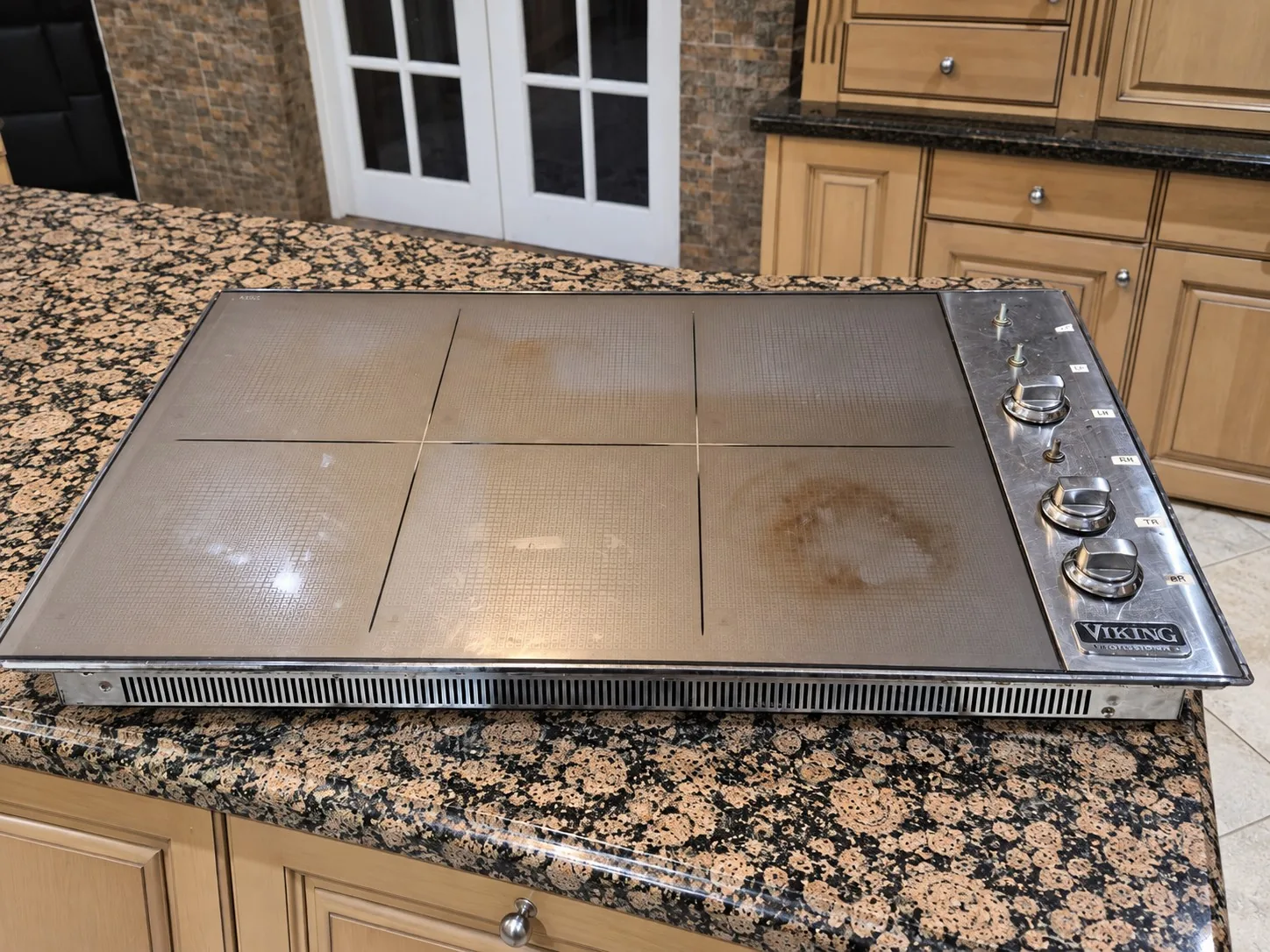 Burners Not Working — Viking Six-Burner Cooktop