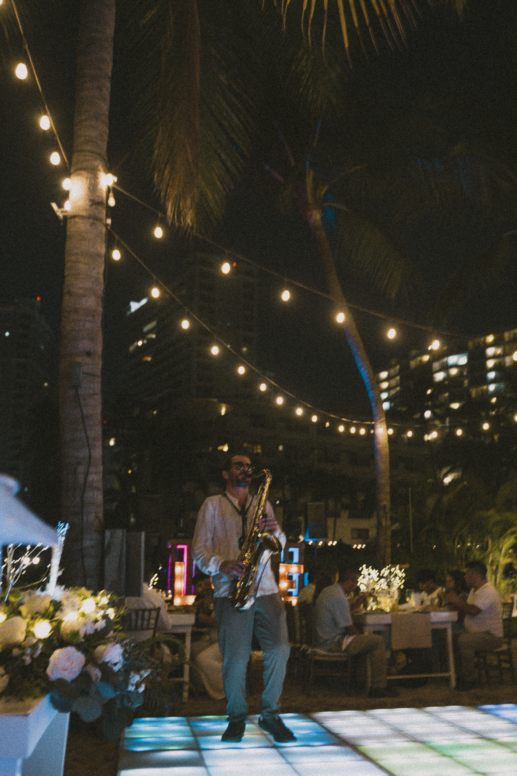 Sax Lasky performance