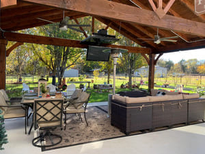 {{ custom_values.service_3 }} in {{custom_values.area_4})