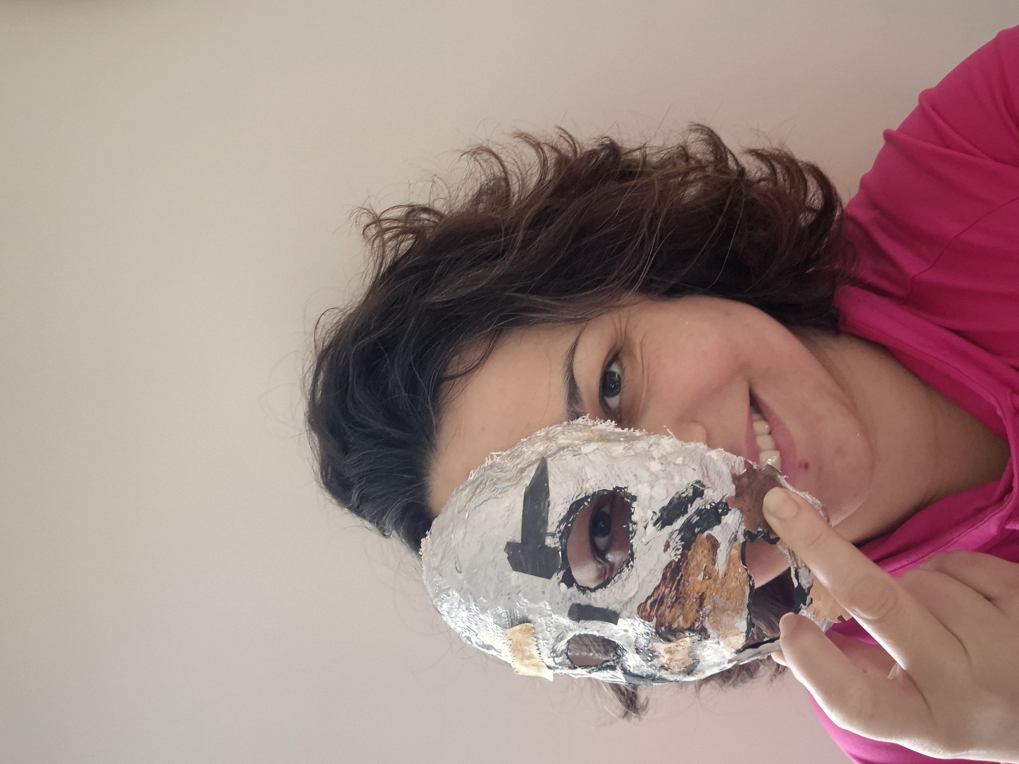 Radka removing the mask