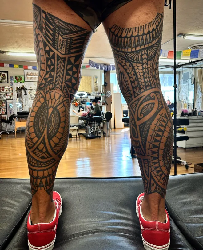 Matching leg sleeves